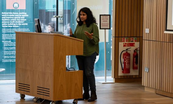 Ananya Gangopadhyay presenting her research.